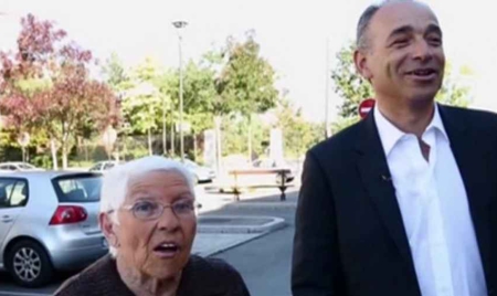 Une fan de Copé  Avec toute la merde qu’on a