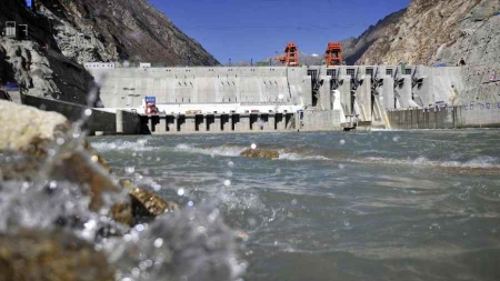 La Chine met en activité son barrage controversé sur le Brahmapoutre