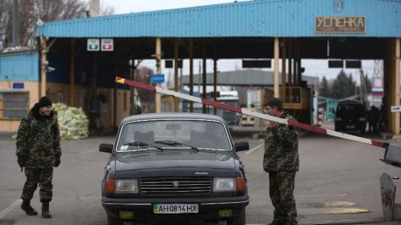 L Ukraine va fermer tous les services publics dans l Est séparatiste