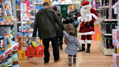 France un Noël 2014 sous le signe de la crise les budgets en baisse