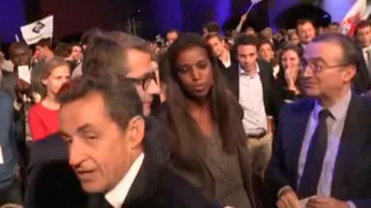 Sarkozy recadre Mariton en public