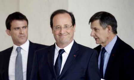 Affaire Jouyet Fillon  Valls ne commente pas, appelle au rassemblement