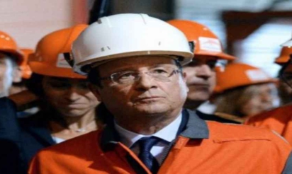 Hollande évite les manifestants à son arrivée à Florange