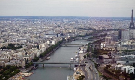 Tapis dans le sous-sol du Bassin parisien: du gaz, de l’eau et de vieux volcans