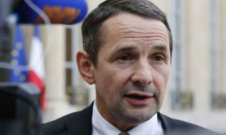 Sarkozy un Zorro cabossé sur un cheval boiteux selon Mandon (PS)