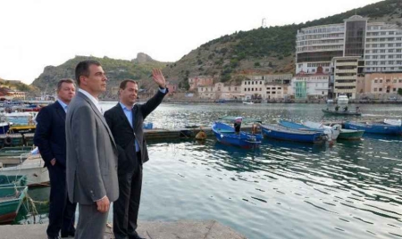 L’UE va interdire les investissements et les croisières en Crimée