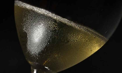 Le champagne zéro dosage se fait une place dans le monde des bruts