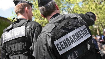 Les violences contre policiers, pompiers et médecins explosent