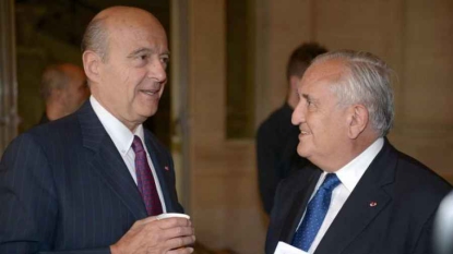 Raffarin choisit Juppé plutôt que Sarkozy pour 2017