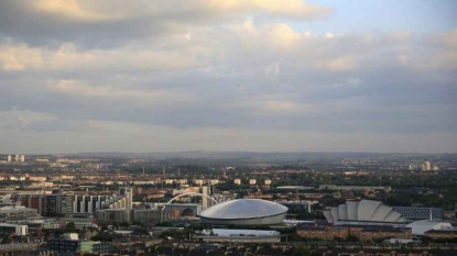 Glasgow un camion-poubelle fonce dans la foule, des morts