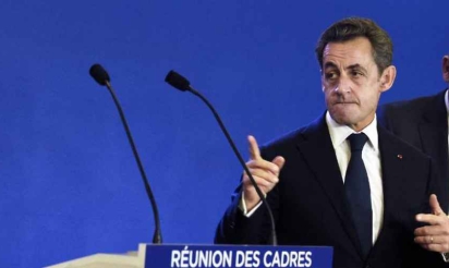 UMP Sarkozy veut transformer le parti en une armée de militants