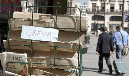 Pas de quotidiens dans les kiosques en raison d’une grève des imprimeries