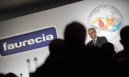 Automobile Faurecia épinglé par le gendarme de la Bourse, 2 millions d’euros d’amende requis