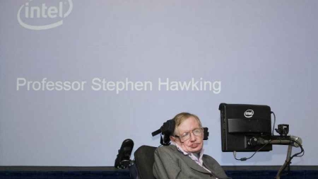 Stephen Hawking l’intelligence artificielle pourrait mettre fin à la race humaine