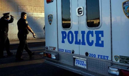 Un jeune Américain décapite sa mère à la hache