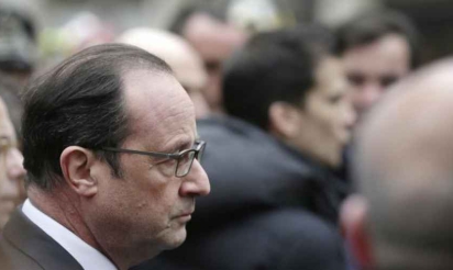 Hollande en première ligne après l’attentat contre Charlie Hebdo