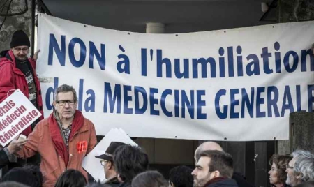 Projet de loi santé: les médecins vont maintenir la pression