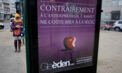 Une centaine d’élus d’Ile-de-France s’attaque aux publicités de Gleeden