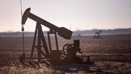 Etats-Unis: les stocks de brut au plus haut depuis 1930