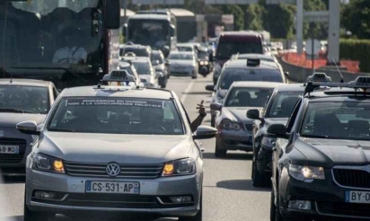 Ile-de-France : des voies réservées aux bus et aux taxis sur deux autoroutes