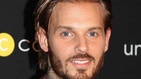 M. Pokora, le mal-aimé de Facebook