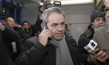 Marine Le Pen rêve de devenir une people, dit Xavier Bertrand