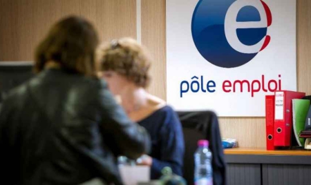 Chômage: le gouvernement face aux chiffres de mars
