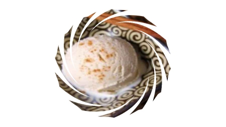 Glace à la cannelle