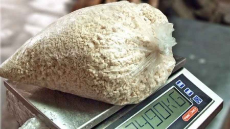 80 kilos de cocaïne découverts dans des cartons de bananes chez Auchan