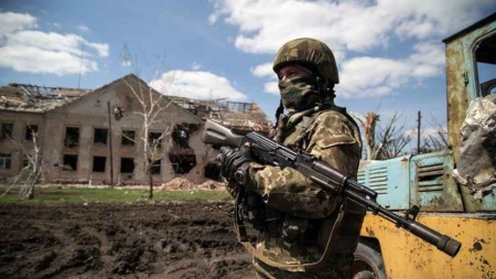 Les soldats américains surmontent le fossé culturel pour entraîner les Ukrainiens