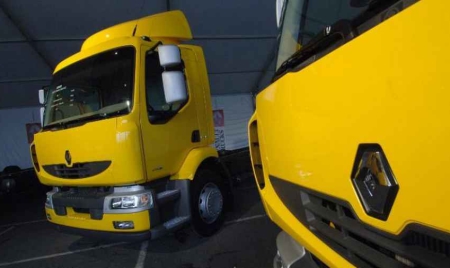 Suppression de plus de 500 postes chez Renault Trucks