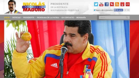 Elle jette une mangue à la tête du président vénézuélien, il lui trouve un appartement