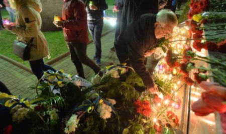 L’Ukraine commémore la 29ème année de la catastrophe de Tchernobyl