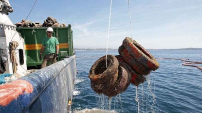 Les récifs artificiels en pneus, finalement pas une bonne idée