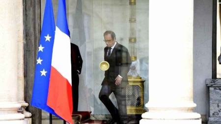 Grèce: Hollande parlera à Tsipras et Merkel dans les heures qui viennent