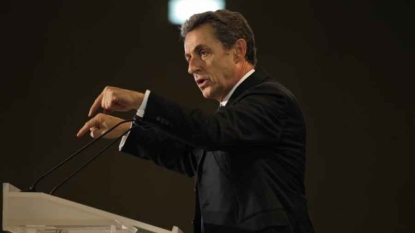 “Le bègue, je vais le crever”, aurait lancé Sarkozy à propos de Bayrou