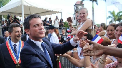 Valls en lutte contre l’insécurité à Mayotte