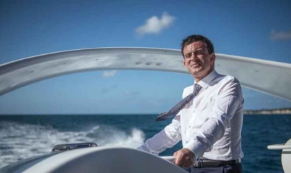 Valls réaffirme l’ancrage de Mayotte dans la République et fait des annonces