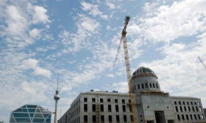 Berlin fête la reconstruction de son château, détruit par la guerre et la RDA