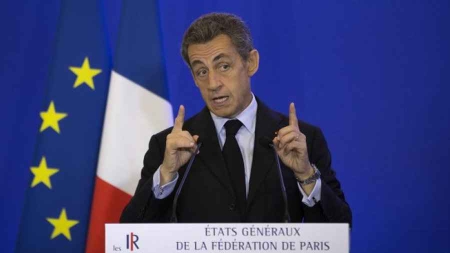 Pour Sarkozy, Hollande “c’est fini”
