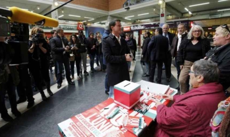 Plainte du PS à la suite “d’incidents mais le référendum se poursuit