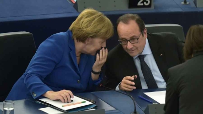 Hollande met en garde contre une “fin de l’Europe”