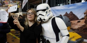 Comic Con à Paris: super-héros, énergumènes en tout genre et stars