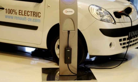 Renault va livrer 240 voitures électriques à la poste norvégienne