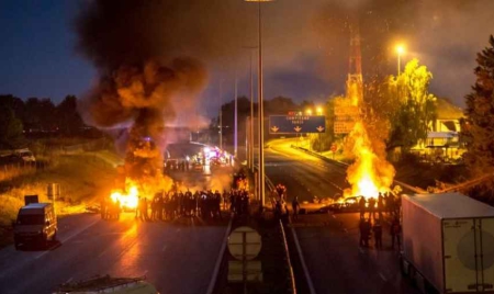 Barrage de gens du voyage sur l’A1: sept personnes en garde à vue
