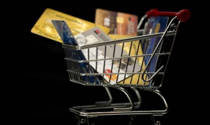 Les cartes prépayées, un moyen de paiement qui échappe aux réglementations bancaires