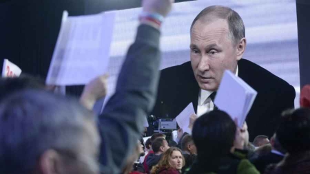 Flatté par Poutine, Trump lui déclare sa flamme