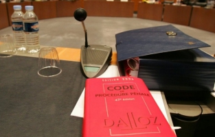 Clandestins: un avocat jugé pour complicité avec des passeurs