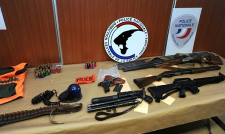 Vendée : des dizaines d’armes et des milliers de munitions saisies chez un particulier
