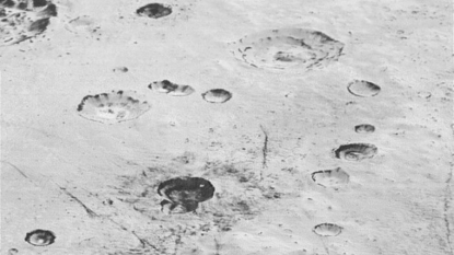 Charon, la plus grande lune de Pluton, aurait eu un océan sous sa surface